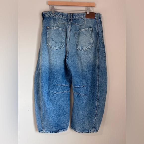 We The Free Good Luck Mid Rise Barrel Jeans Sz 32 - Picture 7 of 12